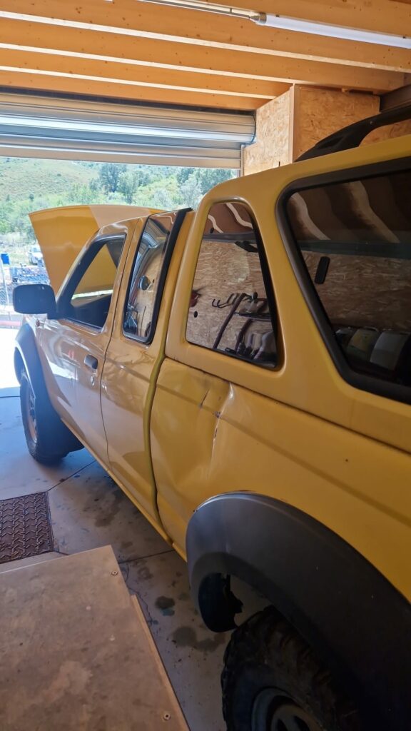 coté gauche carrosserie à revoir